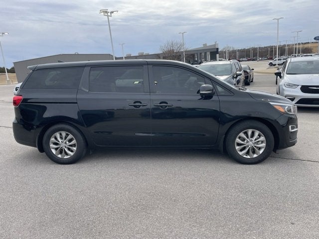 2020 Kia Sedona LX
