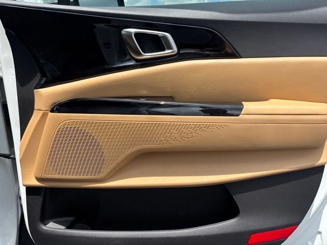 2023 Kia Carnival EX
