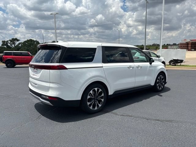2023 Kia Carnival EX