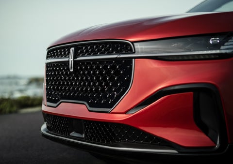 The sleek grille of a 2026 Lincoln Nautilus® SUV with the available Jet Appearance Package makes a bold statement. | Cummins Lincoln in Weatherford OK
